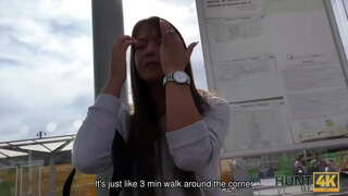 HUNT4K. Rikas, inimene võib osta pingeline teen vagiina ja puurida tema kogu päeva pikkune