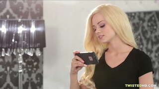 Stepmom tricked fuck stepdaughter र उनको प्रेमी