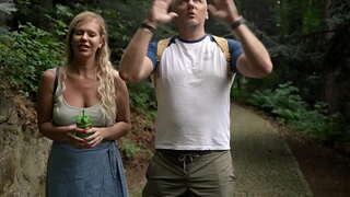 Pov Σεξ στην Καμπίνα στο Βουνό