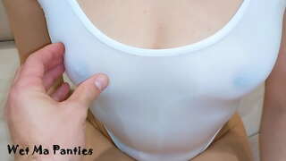 Горячая сводная сестра в купальнике перед своим братом!! ЧАСТЬ 1