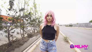 Peruvian teu manggihan karya di nagara nya jeung manéhna manggih sorangan dina kudu méré awak nya di tukeran duit