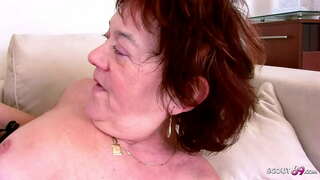 EXTREM GAMLE RØDHÅRET GAMLE FANGE ONANERE OG FORFØRE KØN UNG FYR