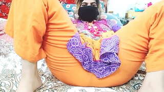 Bhabhi Анален Closeup Игра Со Дилдо