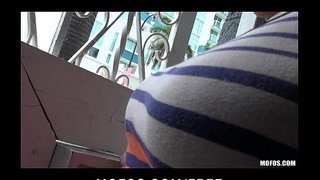 Big tit morena namorada Sabrina Taylor dá um grande BJ