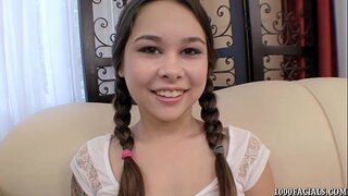 Imut pigtailed rumaja POV blowjob