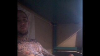 Mec blanc, grosse bite, cum shot