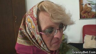 I pleases an young stranger