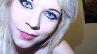 ���ਾਜ਼ਾ sexy ਕੁੜੀ Drooling ਜੀਭ