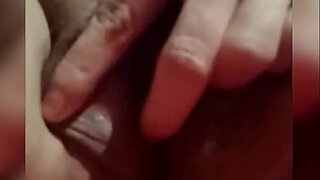 ���ล่นสื่อ