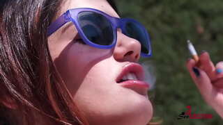 Sex am beurla a-mhàin aig an chalet ri nàbaidh sexy