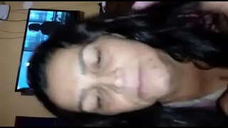 Tha fhios ciamar a suck