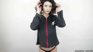 Шоу мигающих сисек (бесплатное полное видео) - AmedeeVause