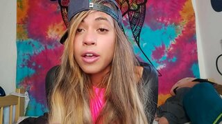 ВЗАИМОДЕЙСТВИЕ С ПОКЛОННИКАМИ