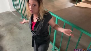 زوجة يغضب لها ربيب cums في داخل فرجها