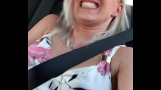 Δεν το έκανε ποτέ αυτό! Δεν μου έδωσε οργασμό σε ένα ταξί.