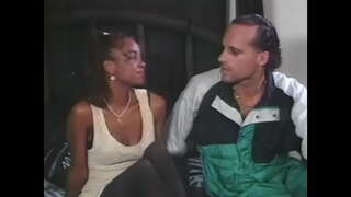 ���ู้ร้ายอยู่ในถุงเท้าสีดำจะเป็นสีขาวเก็บหมาของปลอม